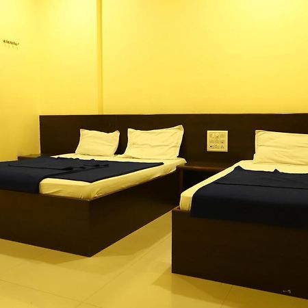 Sai Madhavi Palace Hotel Shirdi Dış mekan fotoğraf