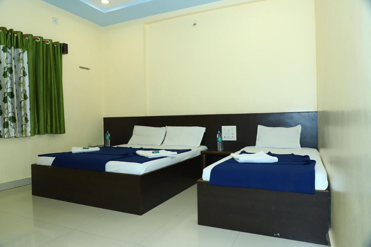 Sai Madhavi Palace Hotel Shirdi Dış mekan fotoğraf