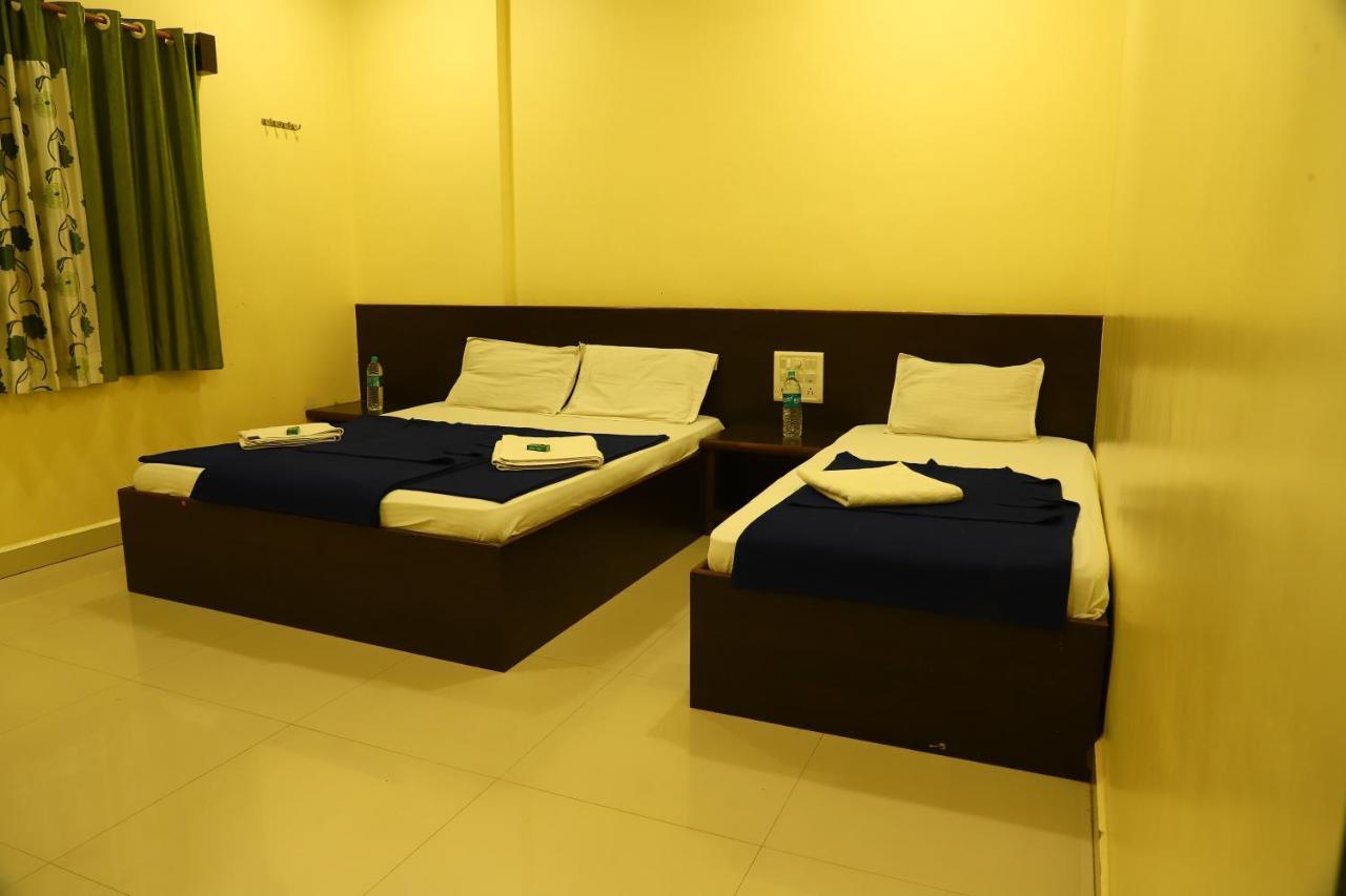 Sai Madhavi Palace Hotel Shirdi Dış mekan fotoğraf